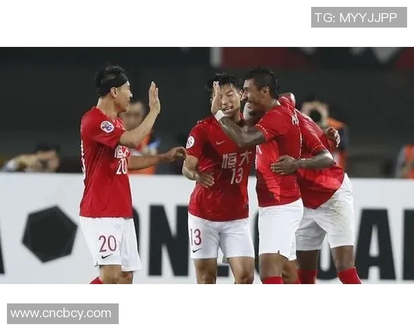 广州恒大力擒对手，亚冠赛事中展现强大实力并取得胜利